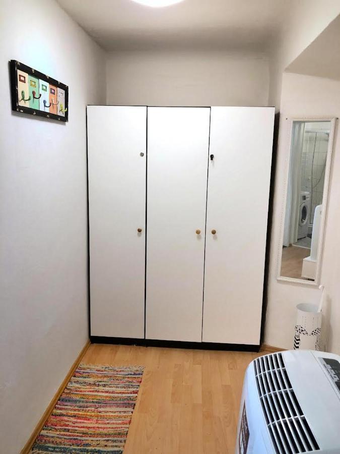 1Br Apartment On The Most Beautiful Street In Ljubljana Center Zewnętrze zdjęcie
